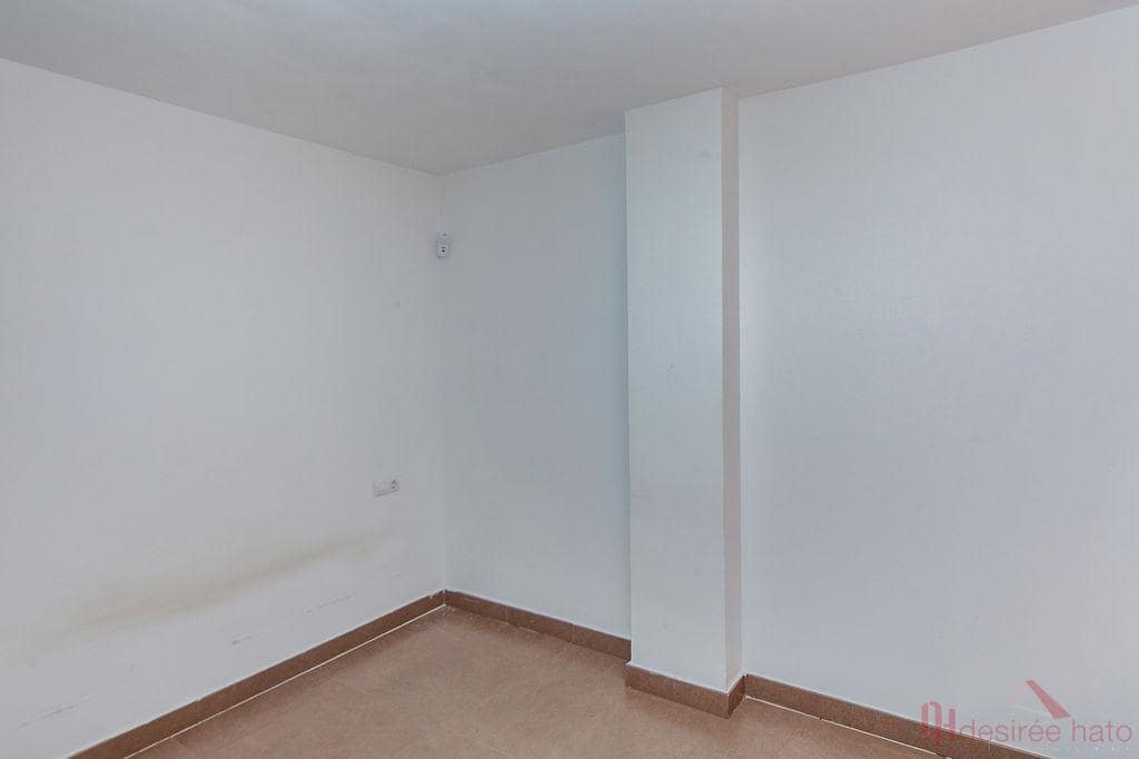 Piso de 1 habitación en Paterna en venta - 157.000 € (Ref: 9906654)