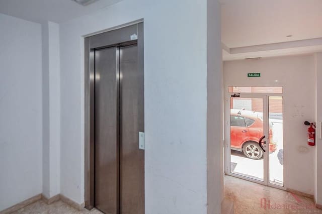 1 sovrum Lägenhet till salu i Centro Ciudad, Paterna - 157 000 € (Ref: 9906654)