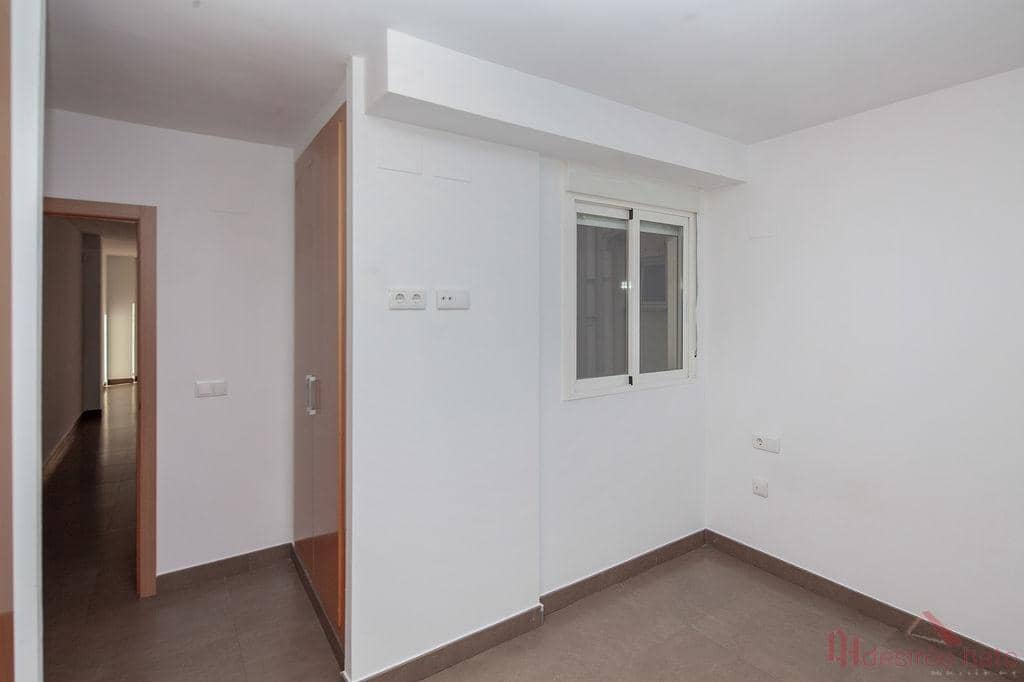1 quarto Apartamento para venda em Paterna - 160 000 € (Ref: 9911195)