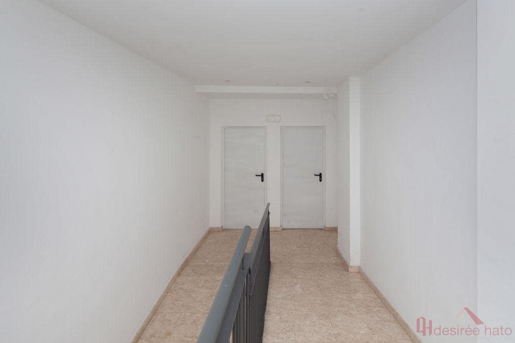 1 quarto Apartamento para venda em Paterna - 160 000 € (Ref: 9911195)