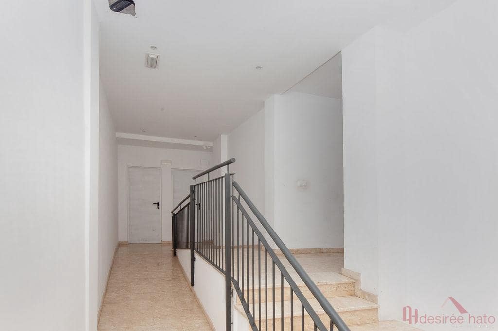 1 quarto Apartamento para venda em Paterna - 160 000 € (Ref: 9911195)