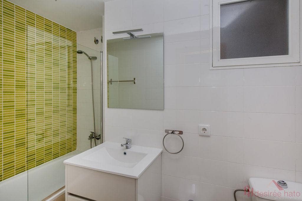 1 quarto Apartamento para venda em Paterna - 160 000 € (Ref: 9911195)