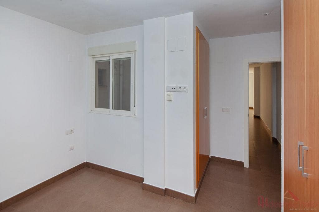 1 soveværelse Lejlighed til salg i Paterna - € 162.000 (Ref: 9913306)