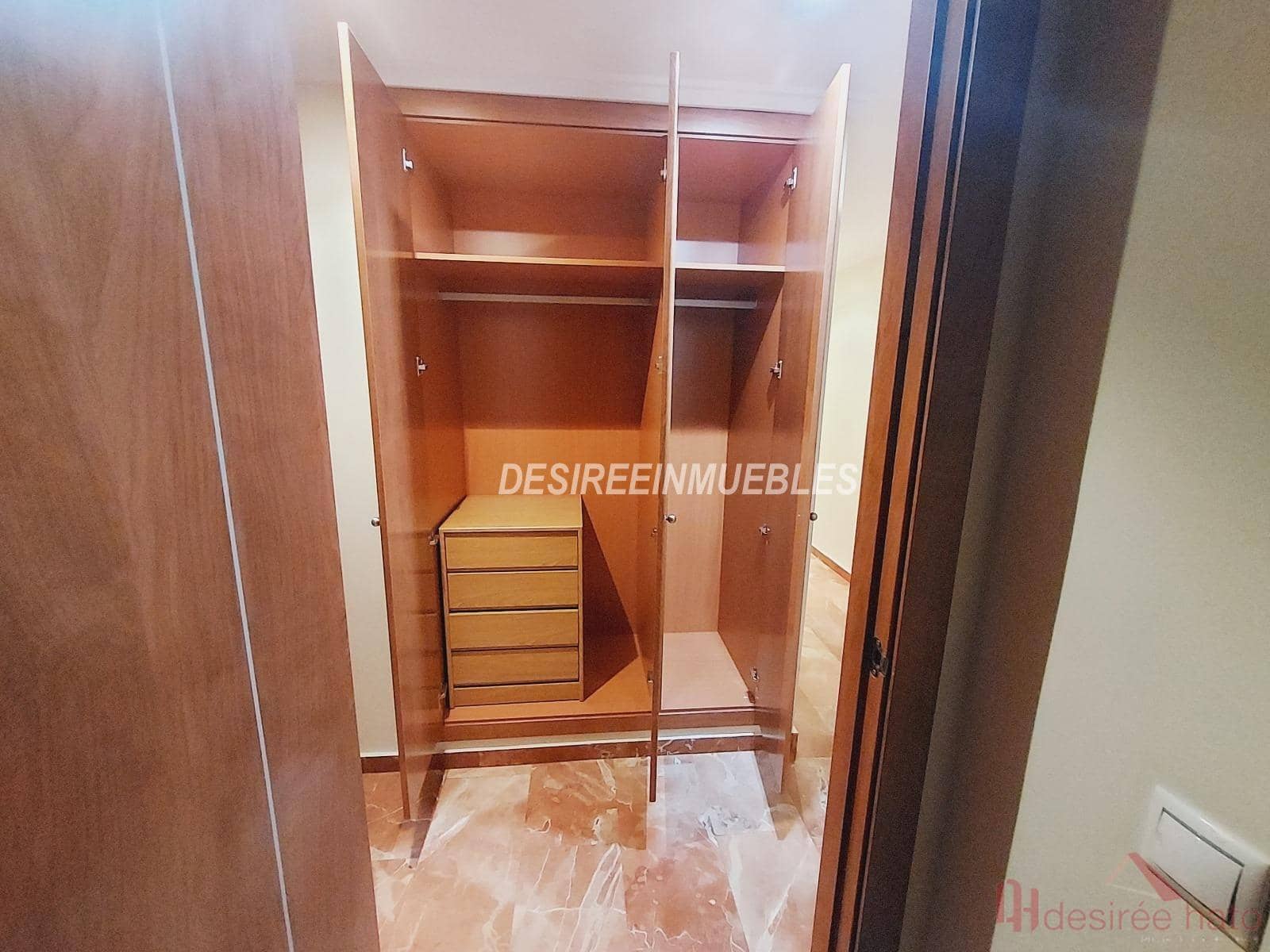 2 quarto Apartamento para arrendar em Valencia cidade com garagem - 1 475 € (Ref: 9919110)