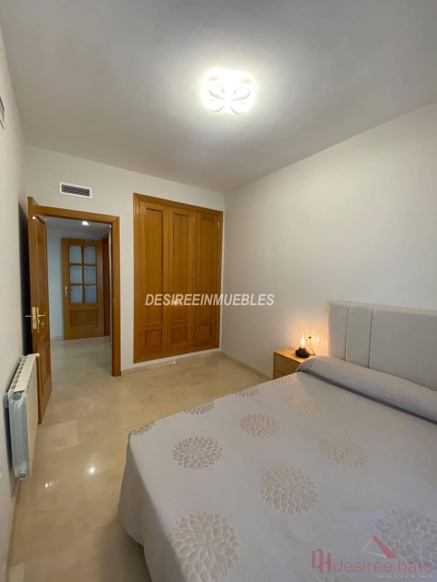 3 sovrum Lägenhet att hyra i Valencia stad med pool garage - 3 000 € (Ref: 9919111)