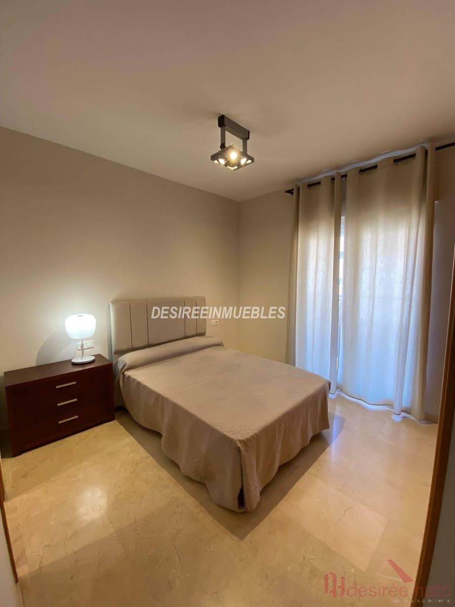 3 sovrum Lägenhet att hyra i Valencia stad med pool garage - 3 000 € (Ref: 9919111)