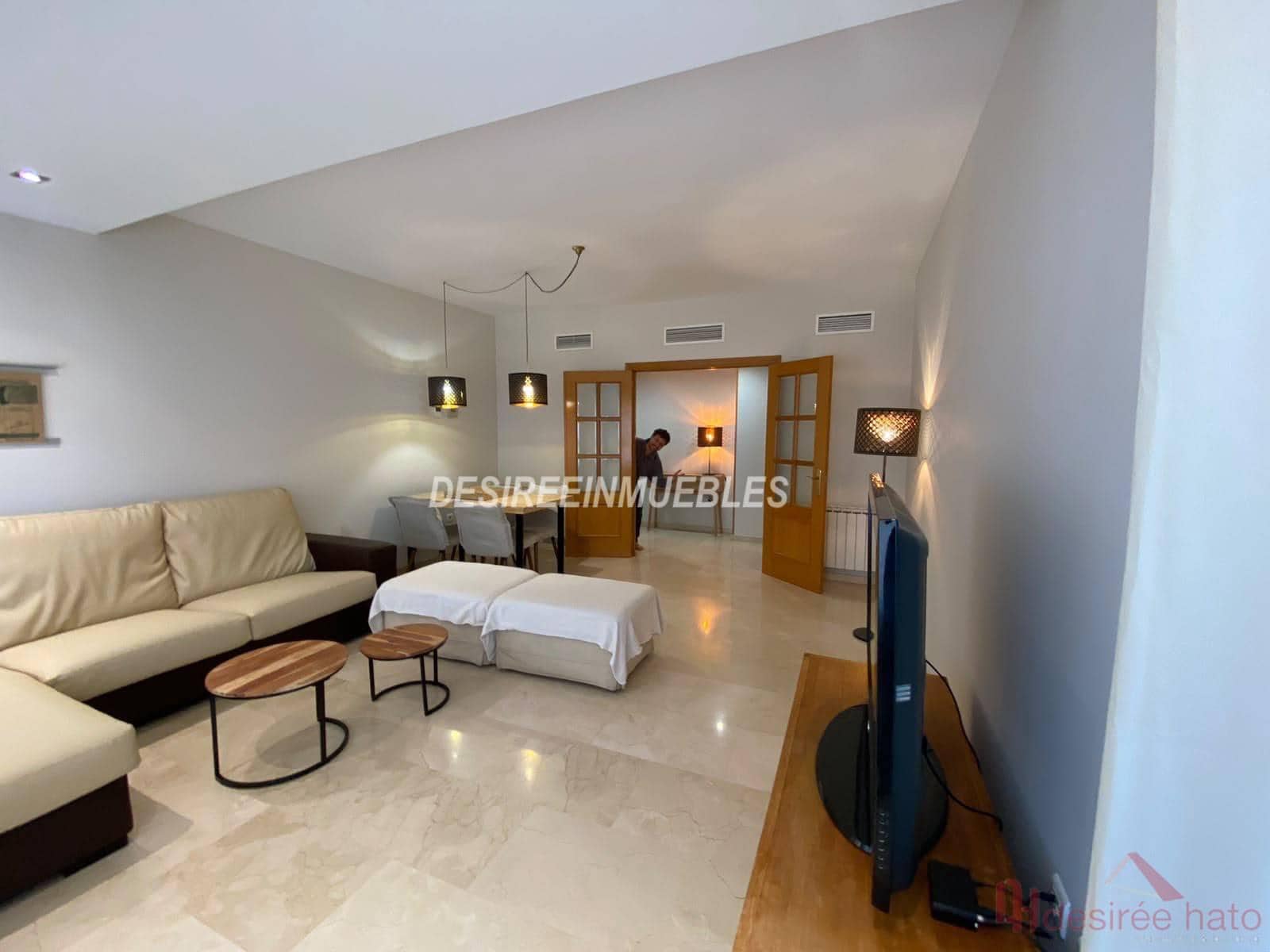 3 sovrum Lägenhet att hyra i Valencia stad med pool garage - 3 000 € (Ref: 9919111)