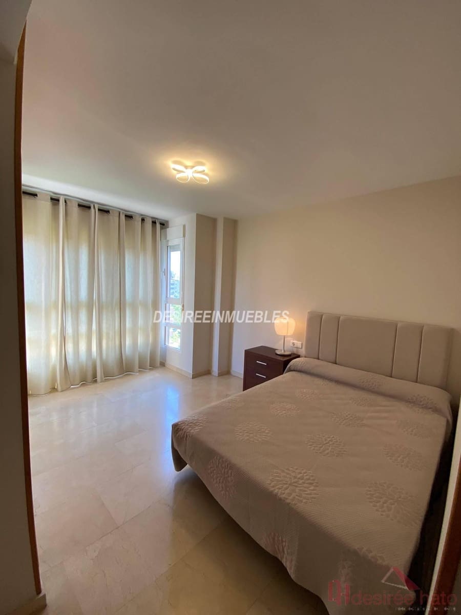 3 sovrum Lägenhet att hyra i Valencia stad med pool garage - 3 000 € (Ref: 9919111)