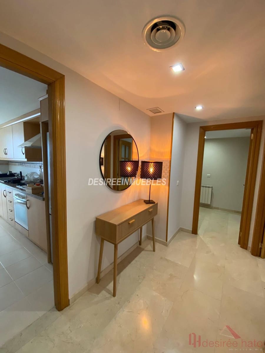 3 sovrum Lägenhet att hyra i Valencia stad med pool garage - 3 000 € (Ref: 9919111)
