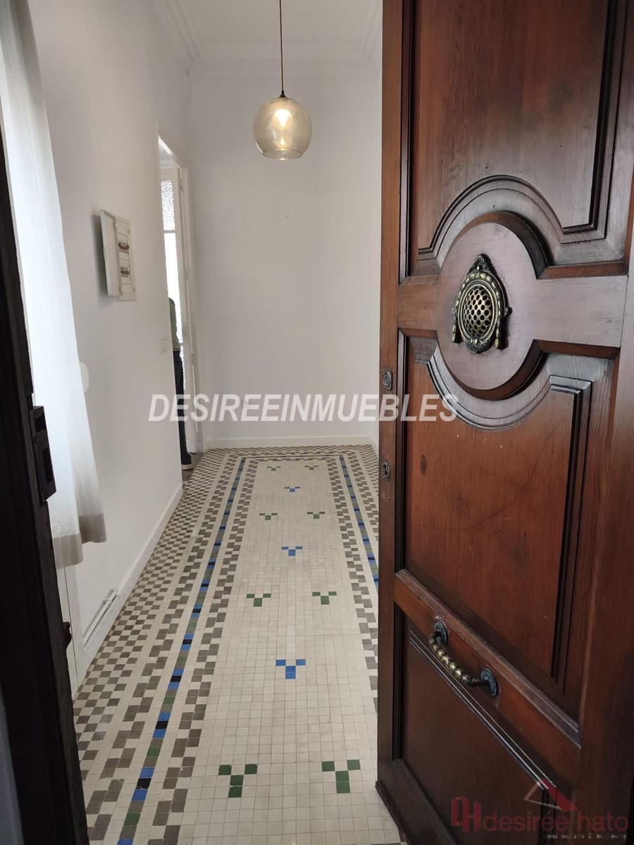 3 slaapkamer Penthouse te huur in Valencia stad met garage - € 2.200 (Ref: 9922451)