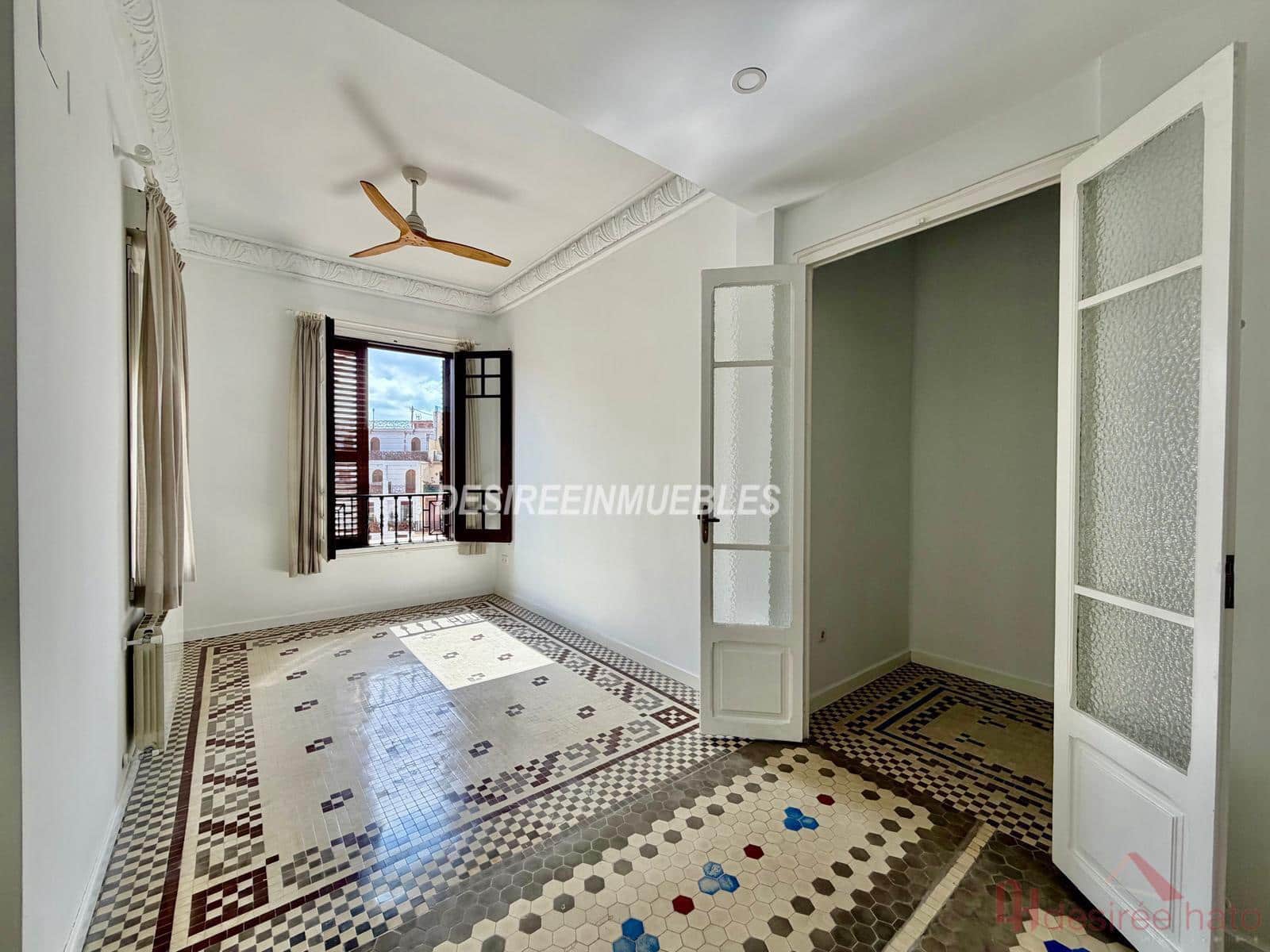 3 bedroom Penthouse for rent in Valencia city with garage - € 2,100 (Ref: 9922451)