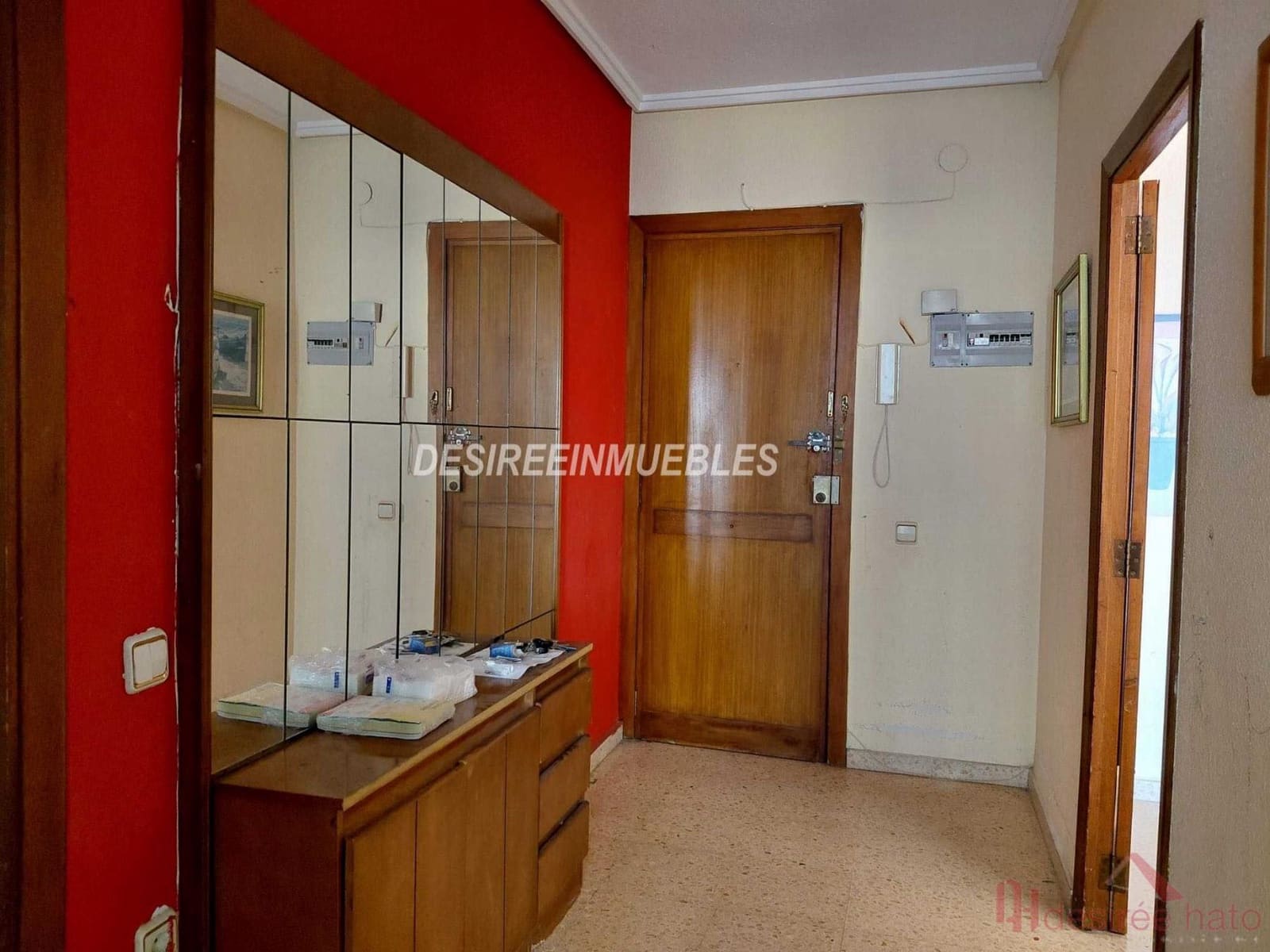 3 bedroom Flat for sale in Valencia city with garage - € 550,000 (Ref: 9932523)