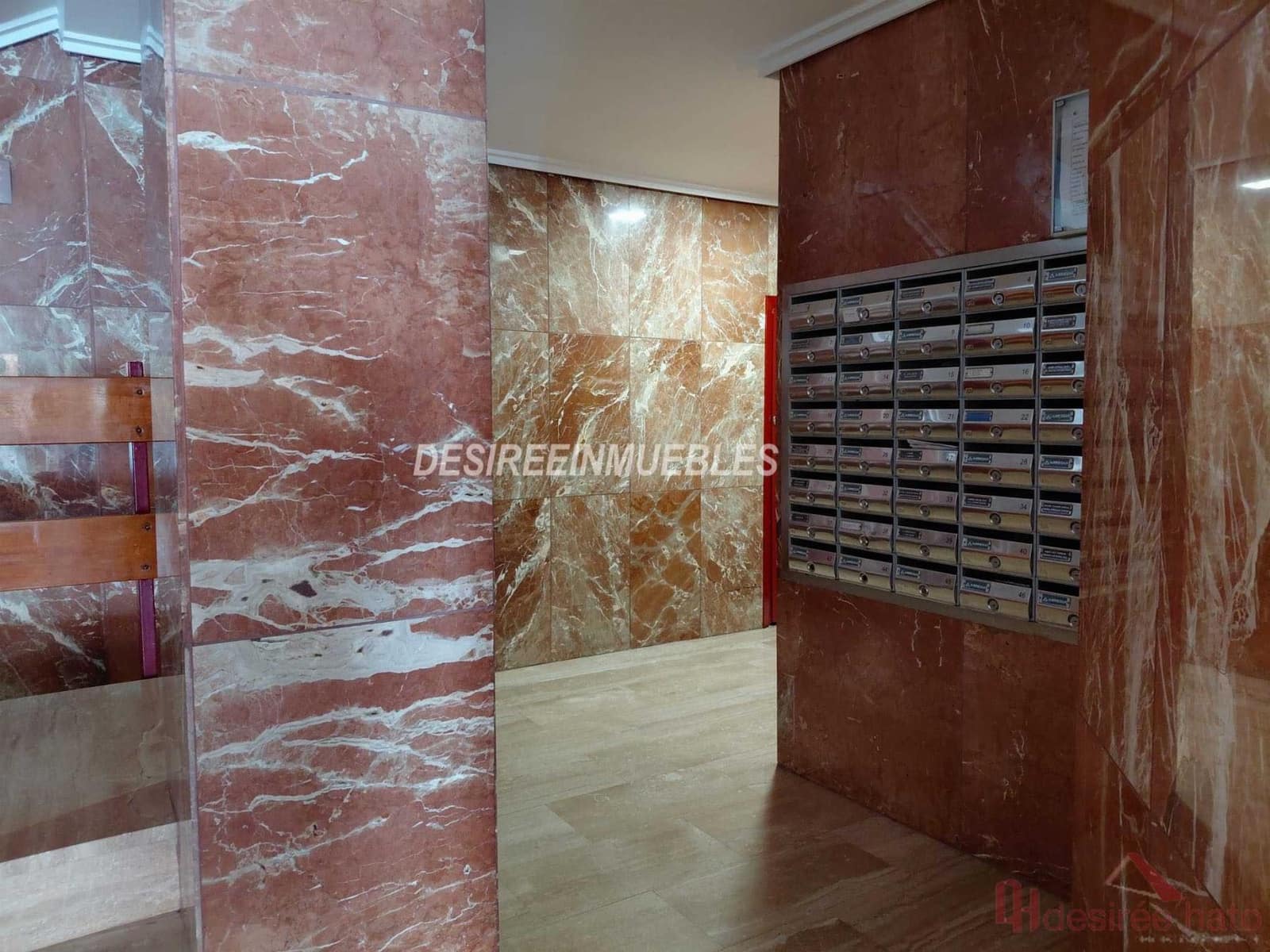 3 bedroom Flat for sale in Valencia city with garage - € 550,000 (Ref: 9932523)