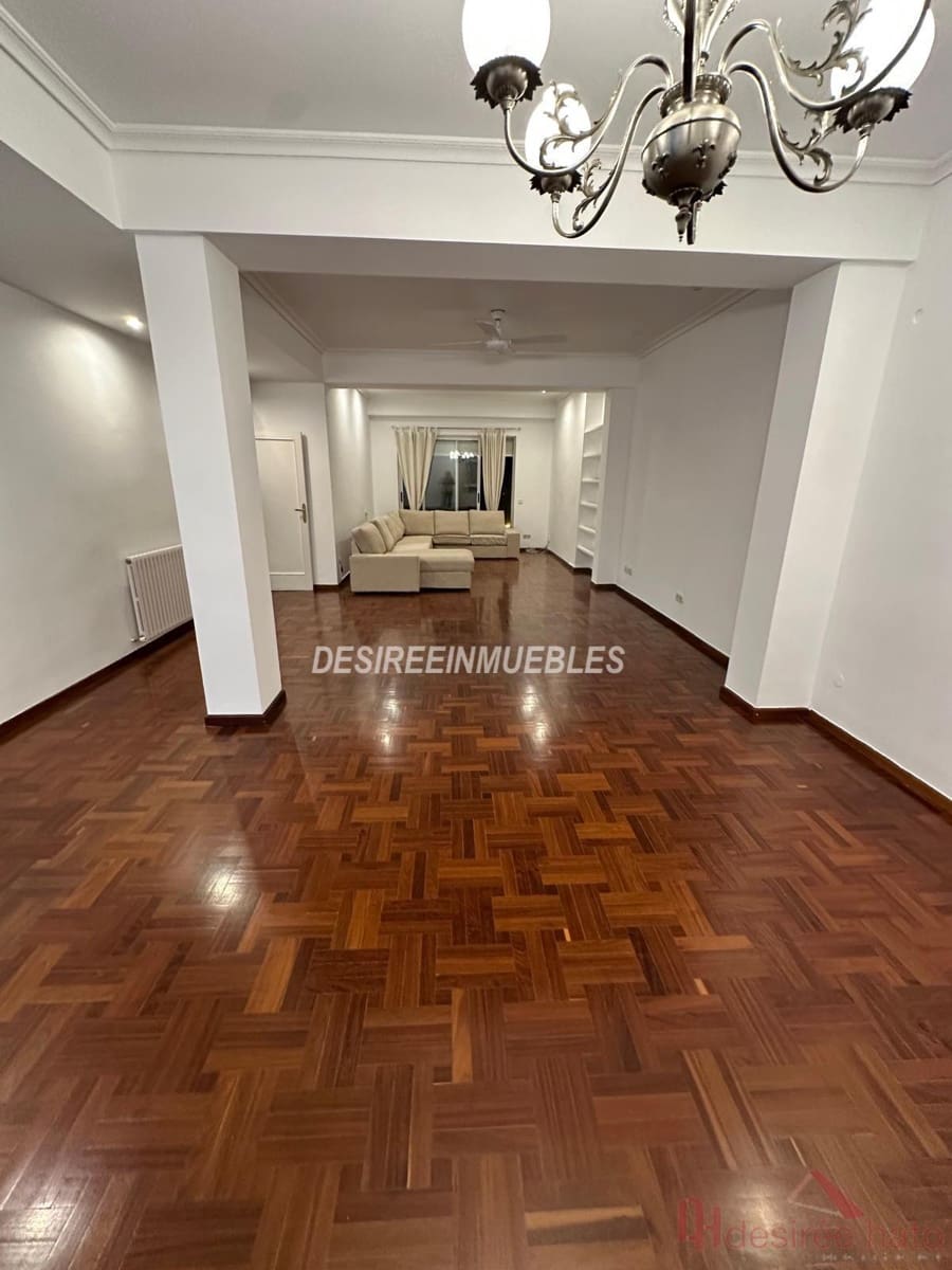 4 bedroom Flat for rent in Valencia city - € 2,800 (Ref: 9937325)