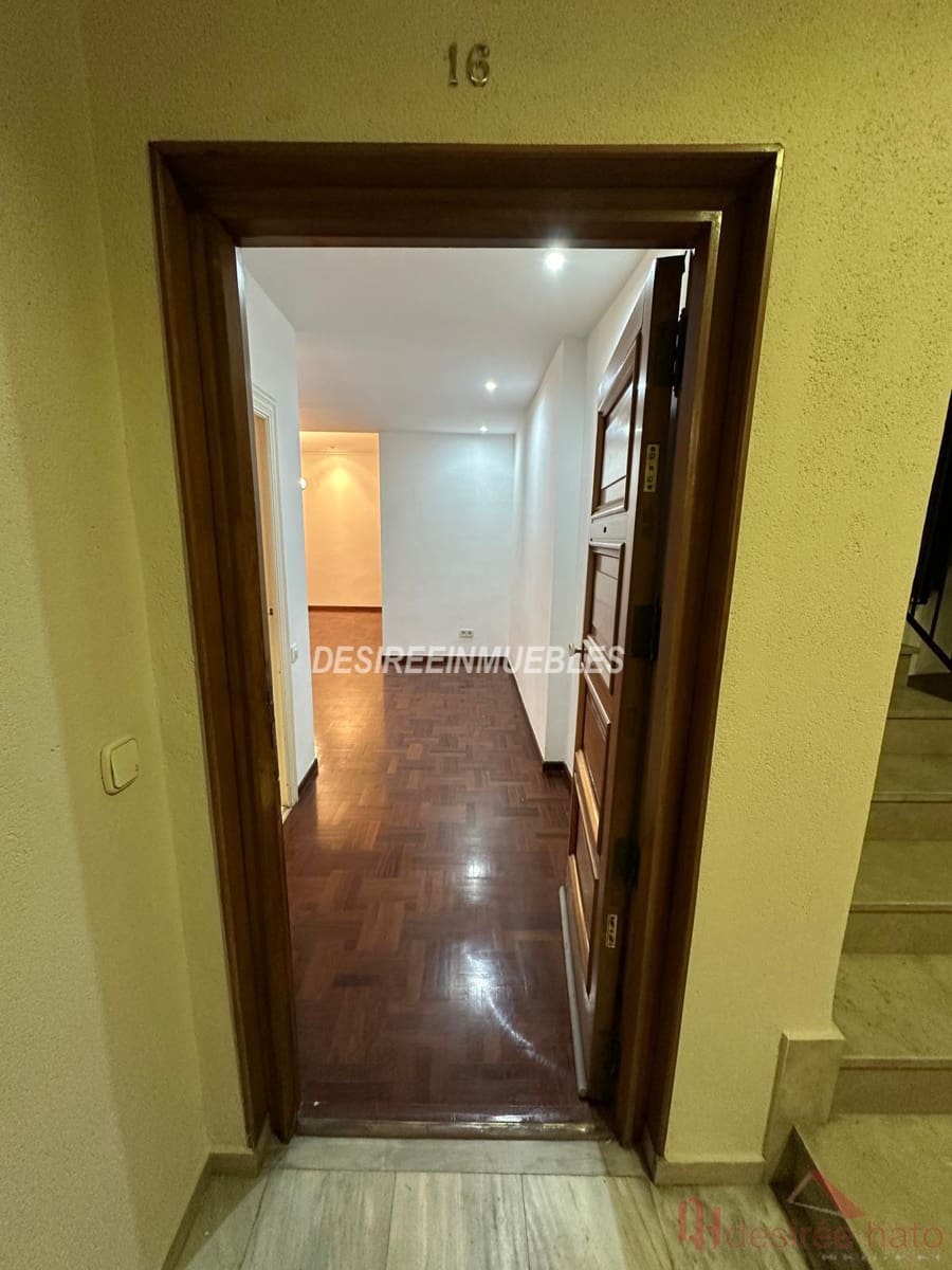 4 bedroom Flat for rent in Valencia city - € 2,800 (Ref: 9937325)