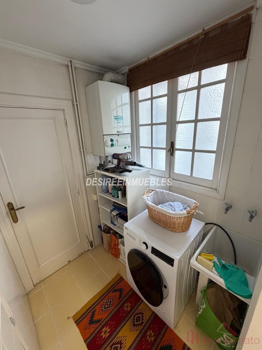 4 bedroom Flat for rent in Valencia city - € 2,800 (Ref: 9937325)