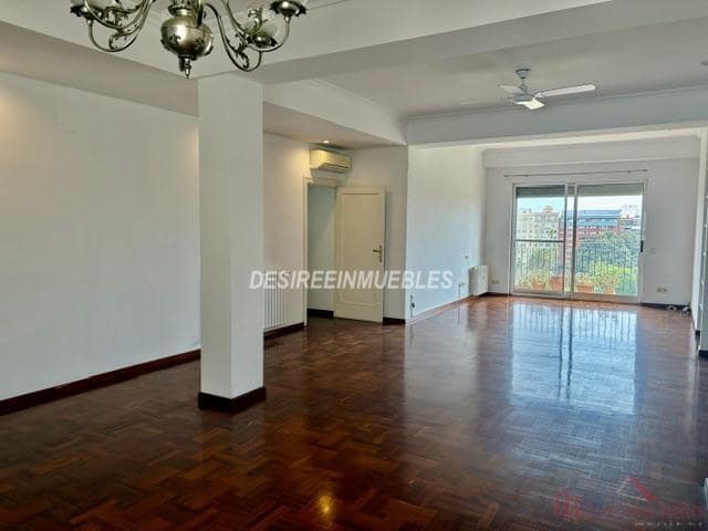4 slaapkamer Flat te huur in La Xerea, Valencia stad - € 2.500 (Ref: 9937325)