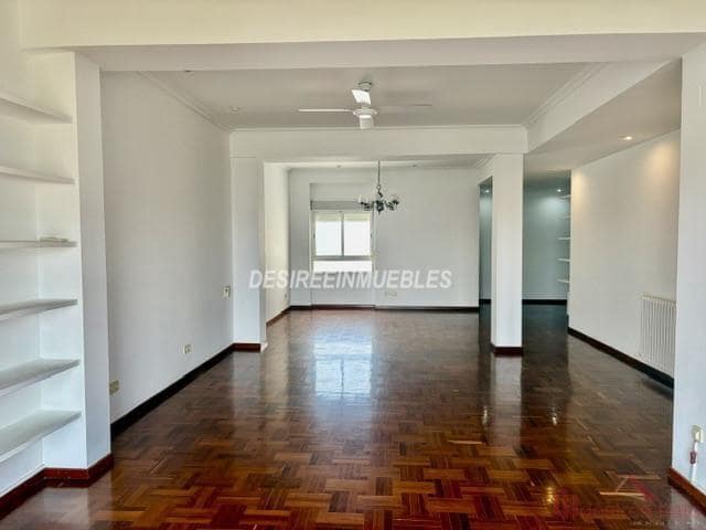 4 slaapkamer Flat te huur in La Xerea, Valencia stad - € 2.500 (Ref: 9937325)
