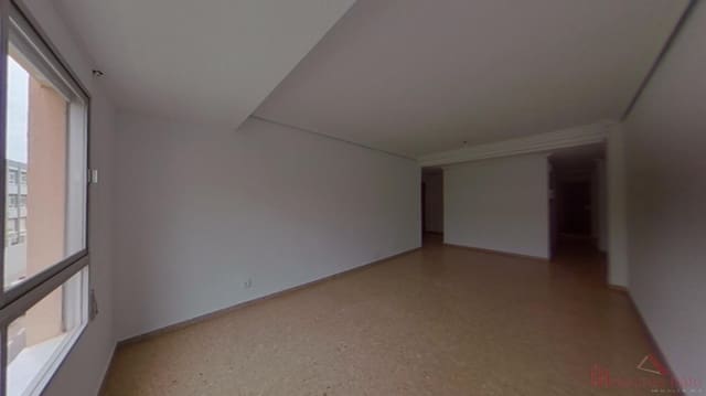 3 Zimmer Wohnung zu verkaufen in Torrefiel, València Stadt - 265.000 € (Ref: 9941569)