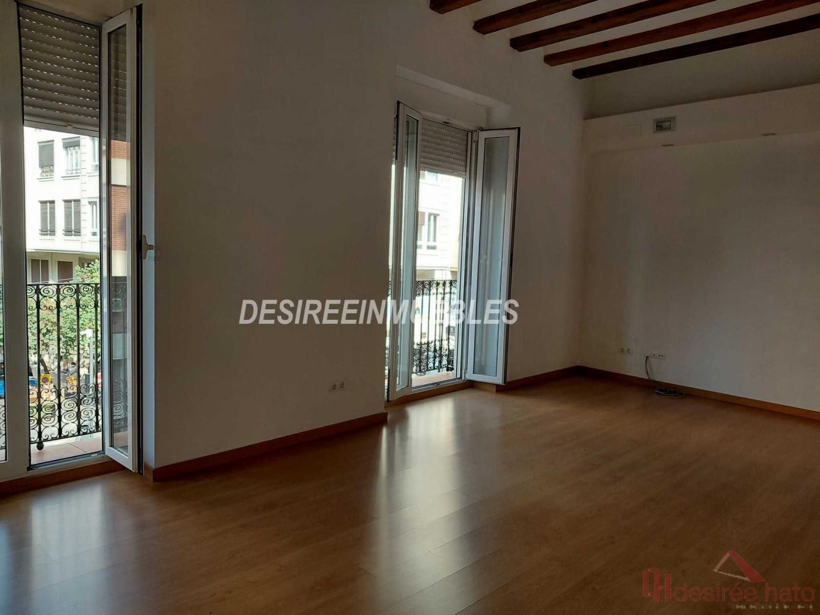 1 bedroom Office for rent in Valencia city - € 1,600 (Ref: 9941570)