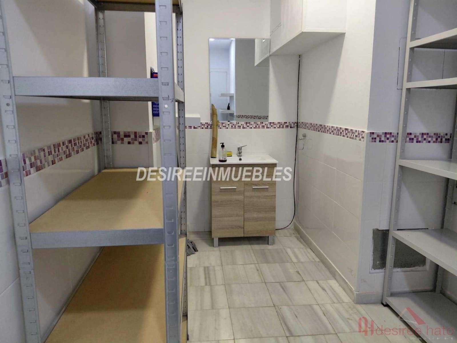5 makuuhuone Kaupallinen vuokrattavana paikassa Valencia kaupunki - 1 200 € (Ref: 9948934)