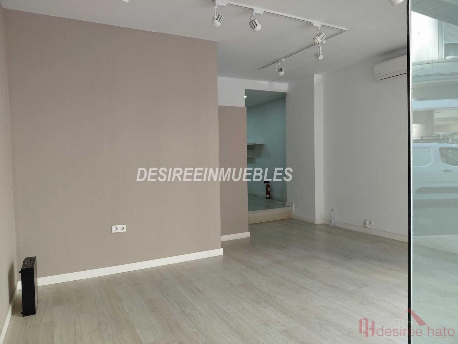 5 makuuhuone Kaupallinen vuokrattavana paikassa Valencia kaupunki - 1 200 € (Ref: 9948934)
