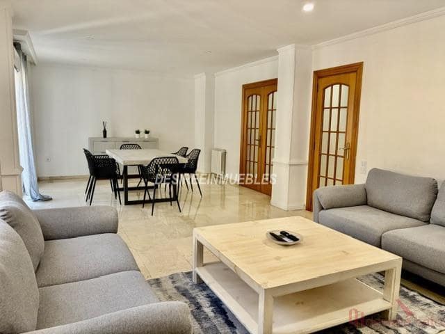 6 soverom Leilighet til leie i El Mercat, Valencia by - € 2 400 (Ref: 9948935)