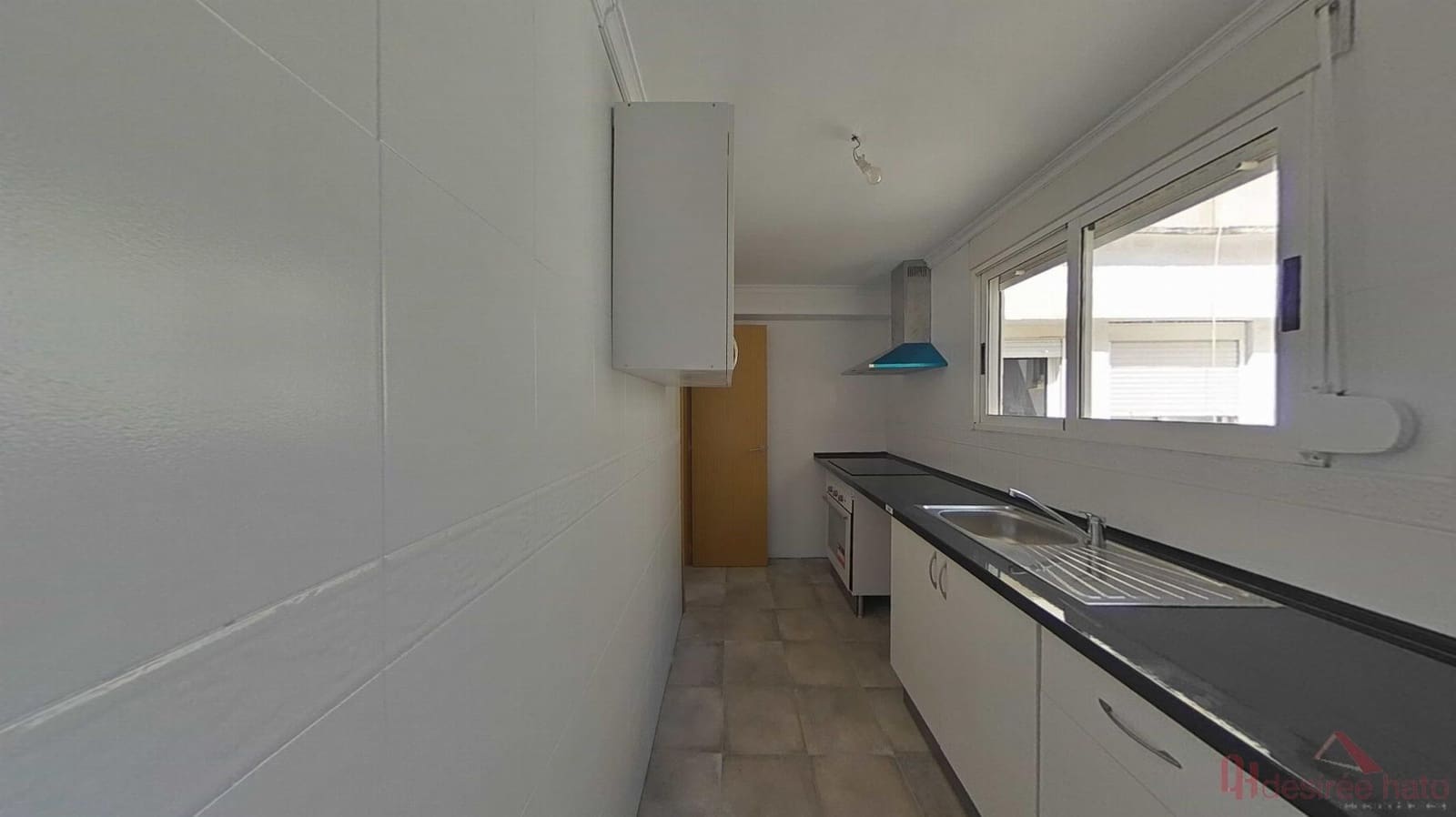3 slaapkamer Flat te koop in Valencia stad - € 190.000 (Ref: 9952739)