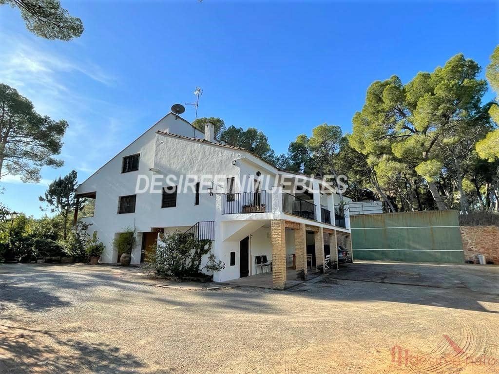 9 soverom Villa til salgs i Naquera med svømmebasseng garasje - € 980 000 (Ref: 9953451)