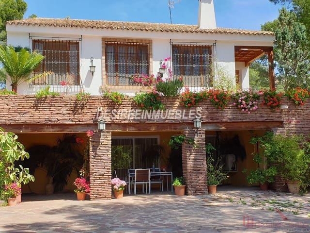 9 soverom Villa til salgs i Náquera med svømmebasseng garasje - € 980 000 (Ref: 9953451)