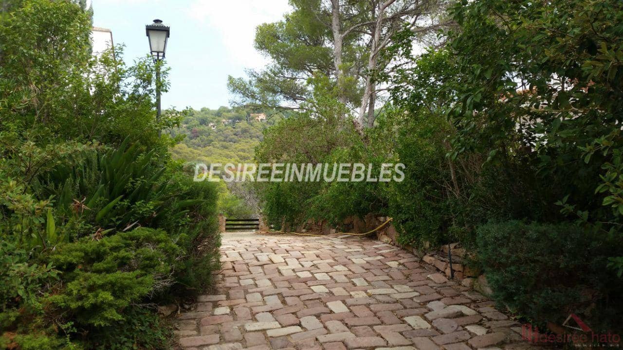 9 soverom Villa til salgs i Naquera med svømmebasseng garasje - € 980 000 (Ref: 9953451)