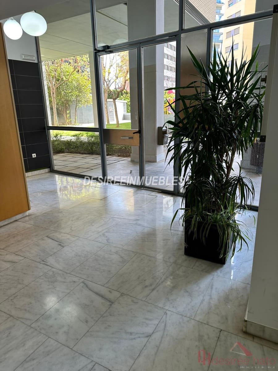 Piso de 4 habitaciones en València ciudad en venta con piscina garaje - 665.000 € (Ref: 9976588)