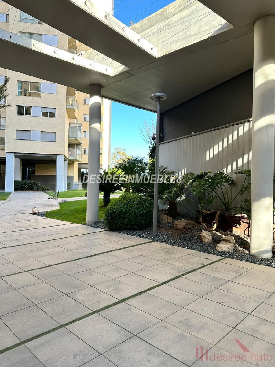 Piso de 4 habitaciones en València ciudad en venta con piscina garaje - 665.000 € (Ref: 9976588)