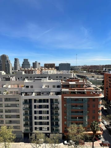 Piso de 4 habitaciones en Sant Pau, València ciudad en venta con piscina garaje - 665.000 € (Ref: 9976588)
