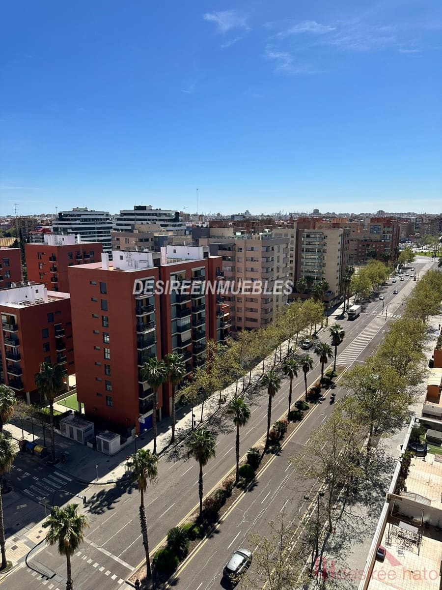 Piso de 4 habitaciones en València ciudad en venta con piscina garaje - 665.000 € (Ref: 9976588)
