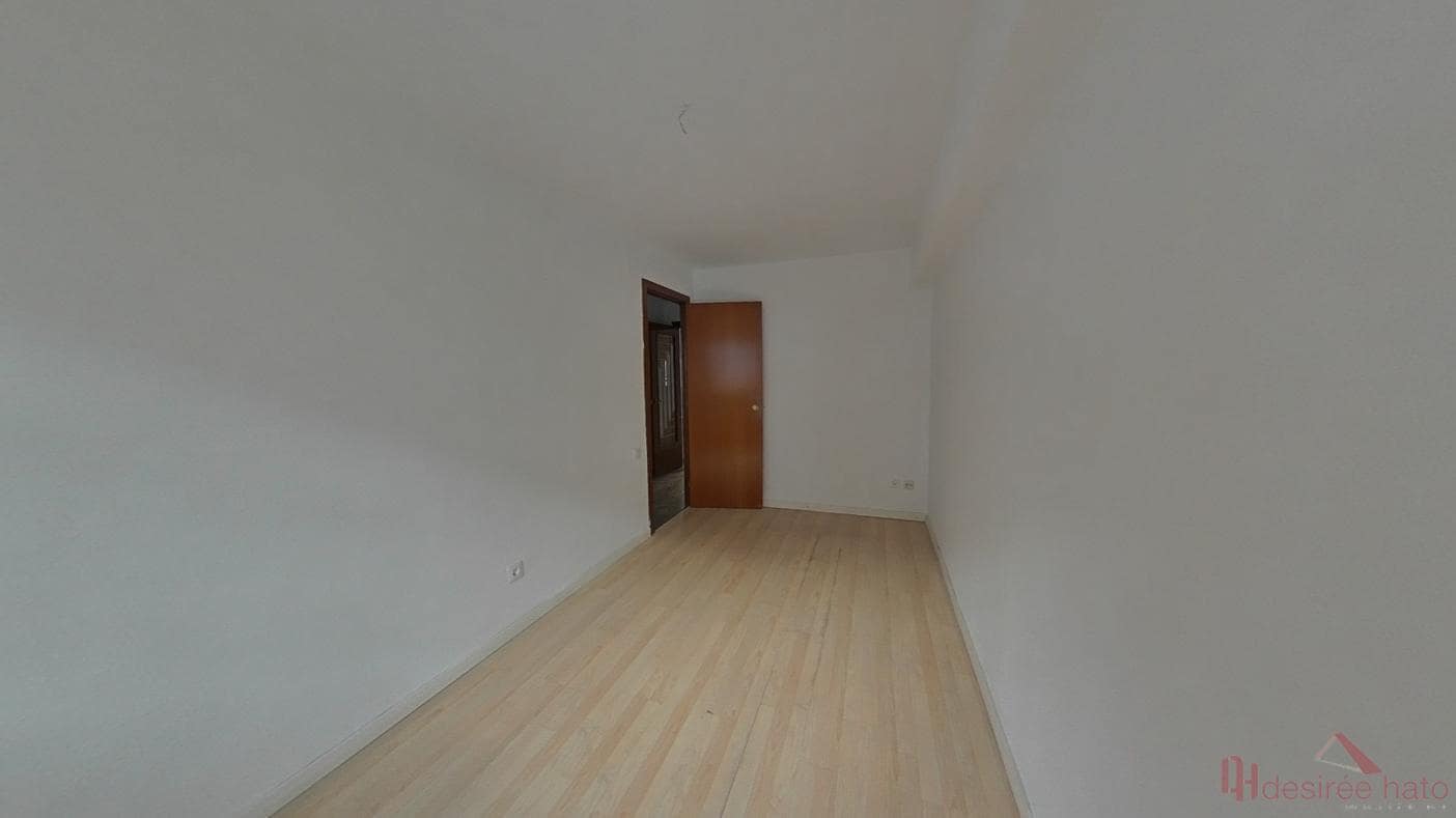 3 slaapkamer Flat te koop in Valencia stad - € 259.000 (Ref: 9984031)