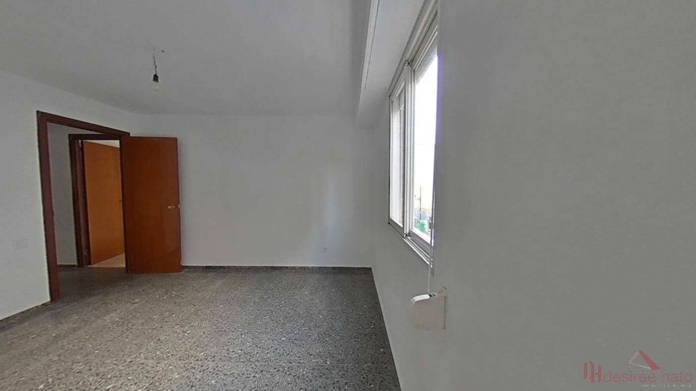 3 slaapkamer Flat te koop in Valencia stad - € 259.000 (Ref: 9984031)