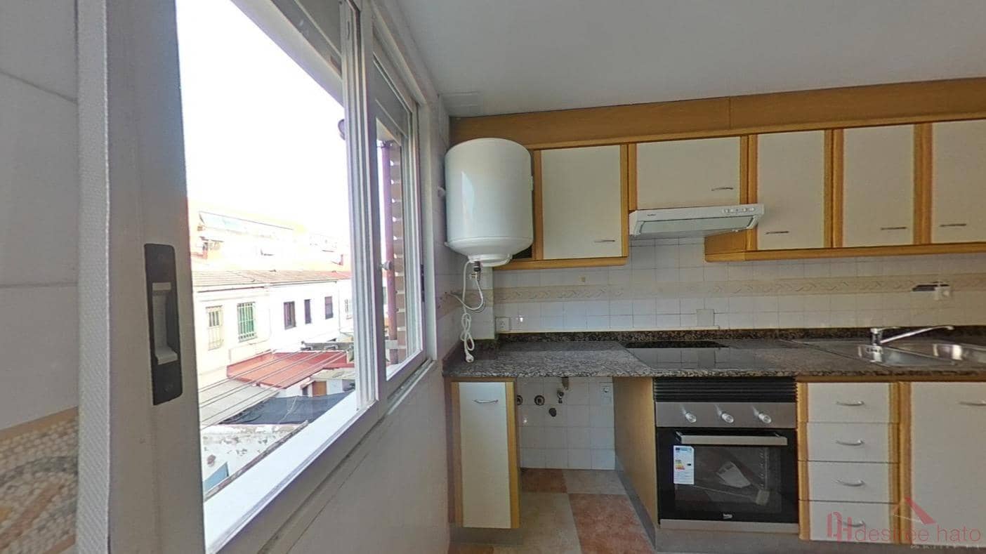 3 slaapkamer Flat te koop in Valencia stad - € 259.000 (Ref: 9984031)