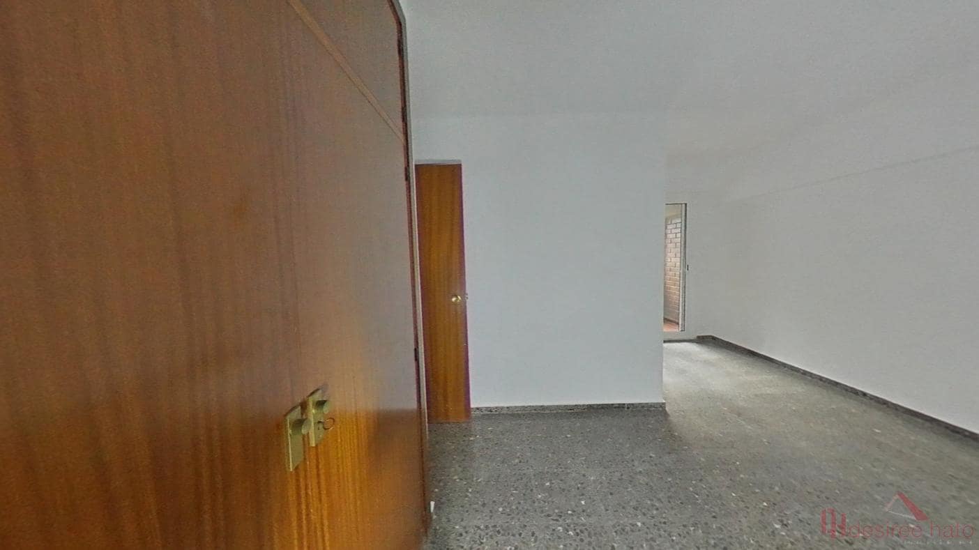 3 slaapkamer Flat te koop in Valencia stad - € 259.000 (Ref: 9984031)