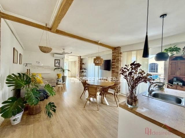 3 makuuhuone Asunto myytävänä paikassa Valencia kaupunki mukana 
autotalli - 315 000 € (Ref: 9986155)