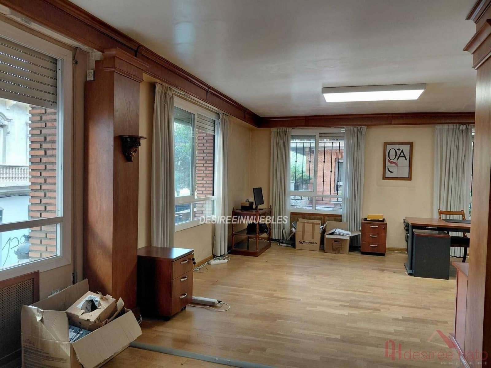1 bedroom Office for sale in Valencia city - € 350,000 (Ref: 9993652)