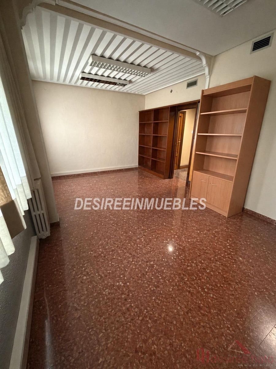 6 slaapkamer Kantoor te huur in Valencia stad - € 6.000 (Ref: 9993653)