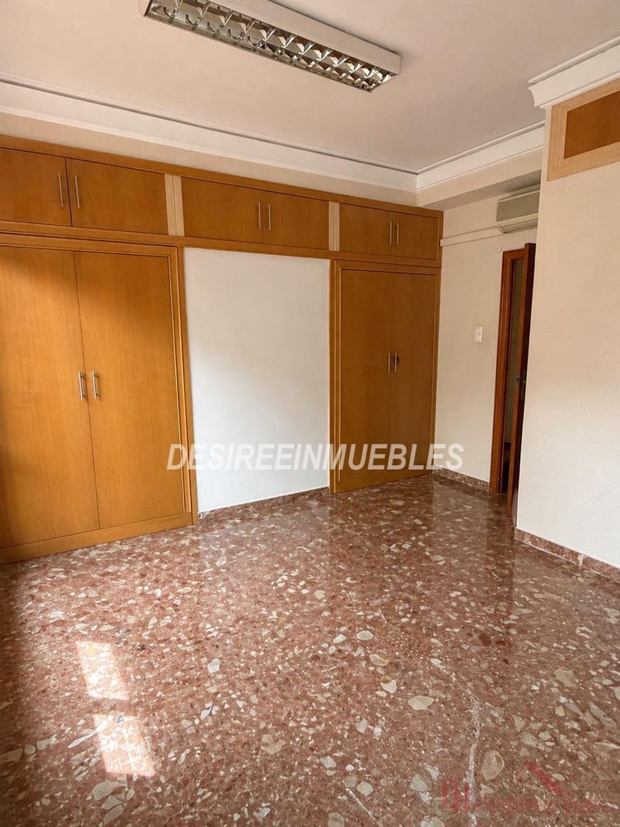 6 slaapkamer Kantoor te huur in Valencia stad - € 6.000 (Ref: 9993653)