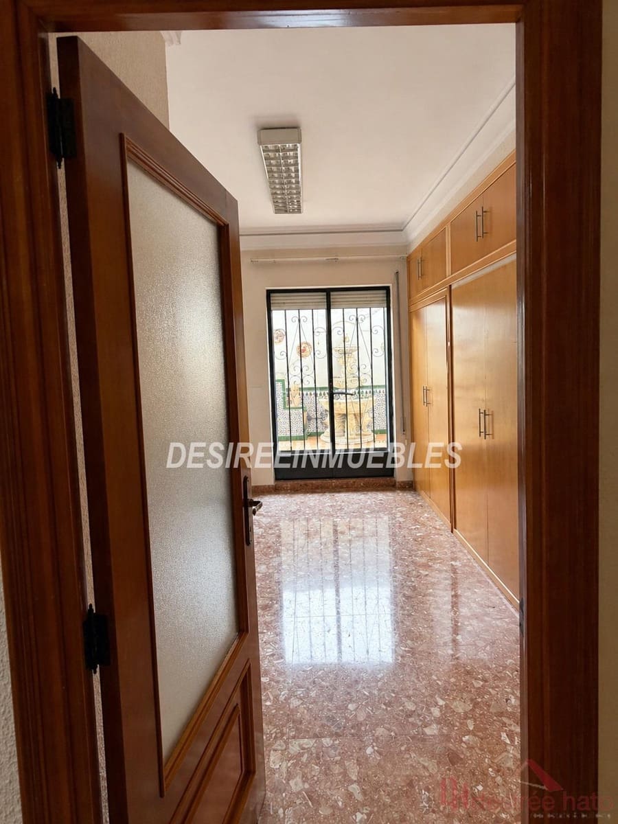 6 slaapkamer Kantoor te huur in Valencia stad - € 6.000 (Ref: 9993653)