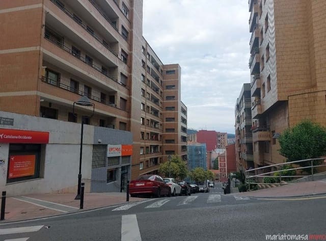 Commercieel te huur in Basauri - € 1.350 (Ref: 8566911)
