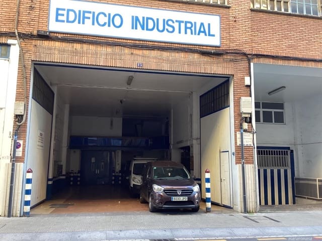 Commercial for sale in Bilbao - € 436,000 (Ref: 8728253)