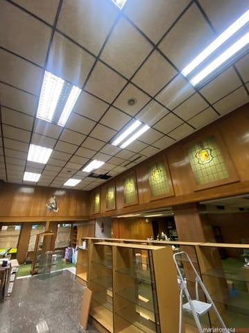 Commercial for sale in Bilbao - € 160,000 (Ref: 8751917)
