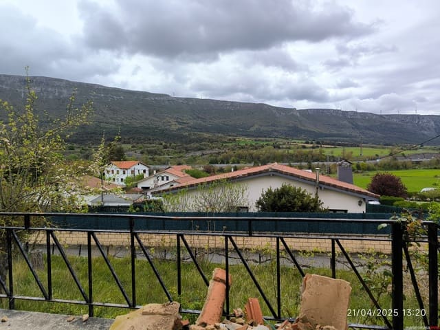 3 soveværelse Villa til salg i Cuartango - € 120.000 (Ref: 8941845)