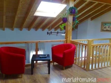 7 bedroom Finca/Country House for sale in Condado de Treviño with pool garage - € 690,000 (Ref: 8997283)