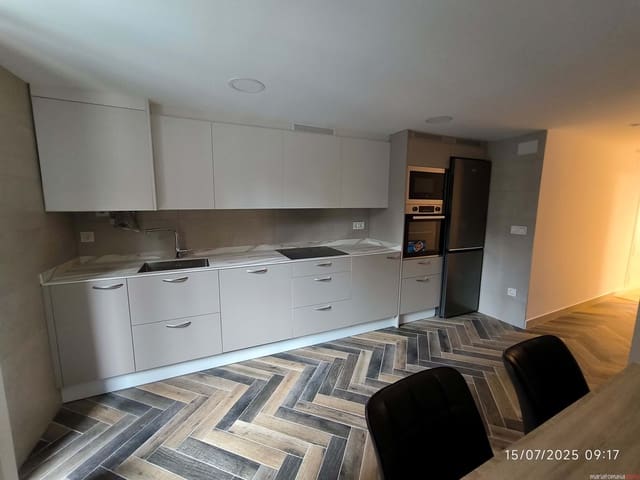 1 soveværelse Lejlighed til salg i Vitoria-Gasteiz - € 177.000 (Ref: 9128899)